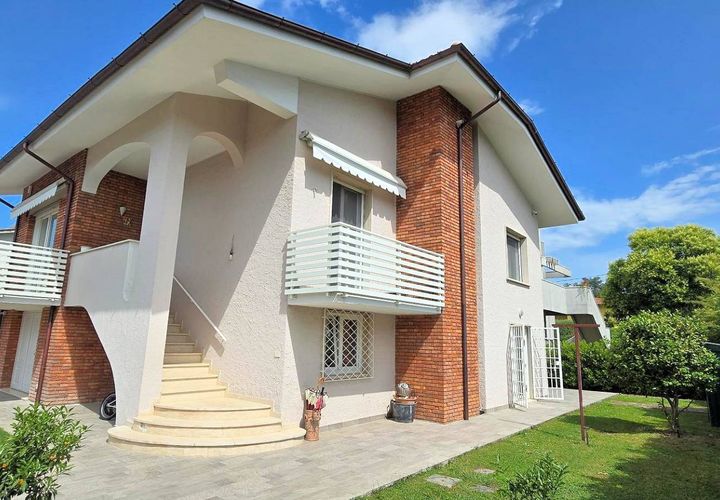 Villa i Ponte Buggianese, Pistoia, Ponte Buggianese - € 445.000 | Ref: 1651 - foto 1