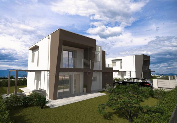 Villa i Loria, Treviso, Loria - € 390.000 | Ref: GV8 - foto 1