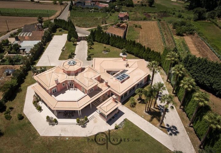 Masia a Aveiro, Aveiro, Aveiro - € 4.980.000 | Ref: 408250100 - foto 1
