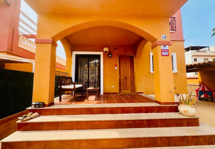 Villa i Torrevieja, Alicante, Torrevieja - € 322.400 | Ref: SH281 - foto 1