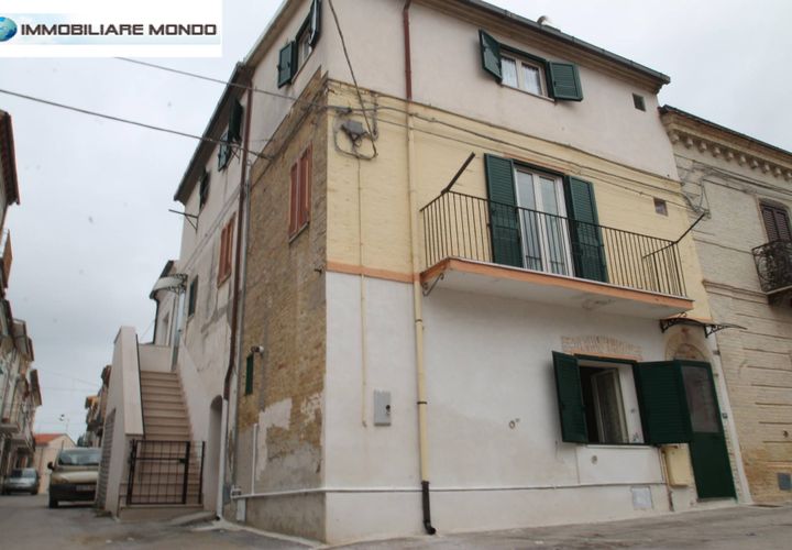 Villa a Portocannone, Campobasso, Portocannone - € 80.000 | Ref: F254 - foto 1