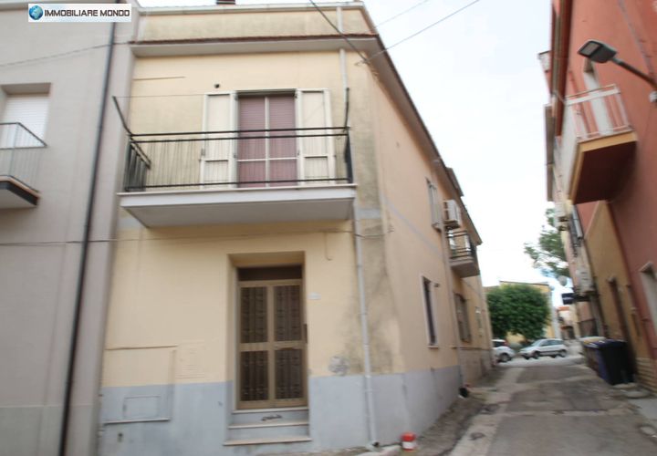 Villa i Ururi, Campobasso, Ururi - € 18.000 | Ref: F670 - foto 1