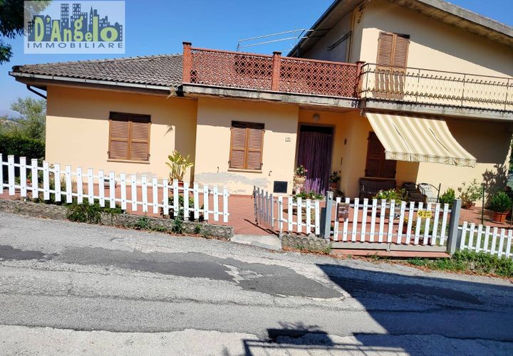 Villa i Castignano, Ascoli Piceno, Castignano - € 195.000 | Ref: 122 - foto 1