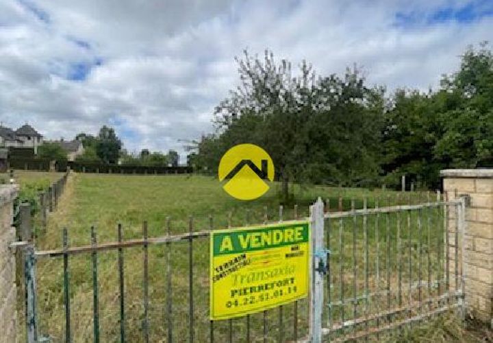 Helårsgrund i Pierrefort, Cantal, Pierrefort - € 44.000 | Ref: 100CAL110098 - foto 1