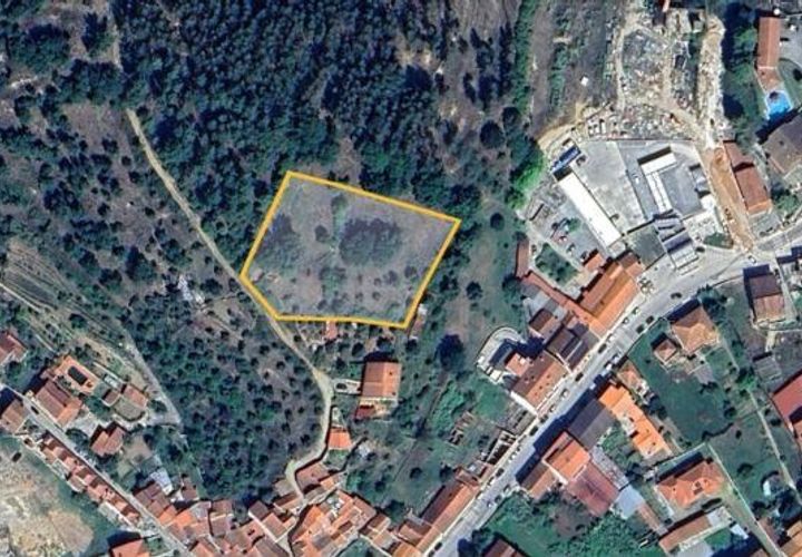 Helårsgrund i Miranda do Corvo, Coimbra, Miranda do Corvo - € 62.000 | Ref: 115927 - foto 1
