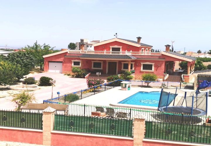 Villa i Orihuela, Alicante, Orihuela - € 450.000 | Ref: WTi4118 - foto 1