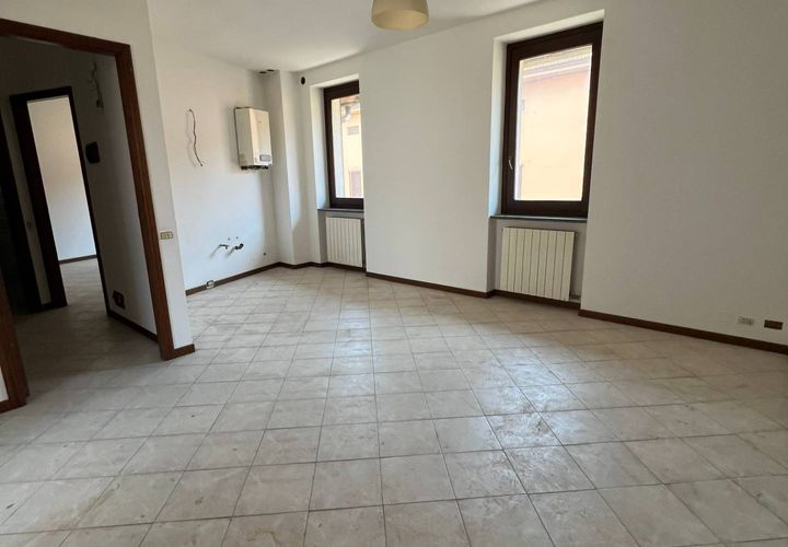 Lejlighed i Madone, Bergamo, Madone - € 54.000 | Ref: OM -70 - foto 1