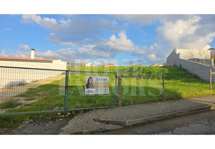 Helårsgrund i Torres Vedras, Lisbon, Torres Vedras - € 220.000 | Ref: HT_50159 - foto 1