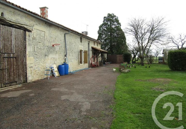 Landejendom i Pioussay, Deux-Sevres, Pioussay - € 95.000 | Ref: 8608 - foto 1