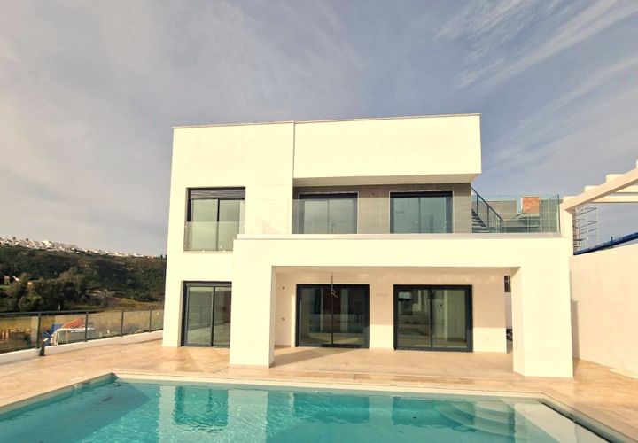 Villa i Manilva, Malaga, Manilva - € 730.000 | Ref: BLXD-1239 - foto 1