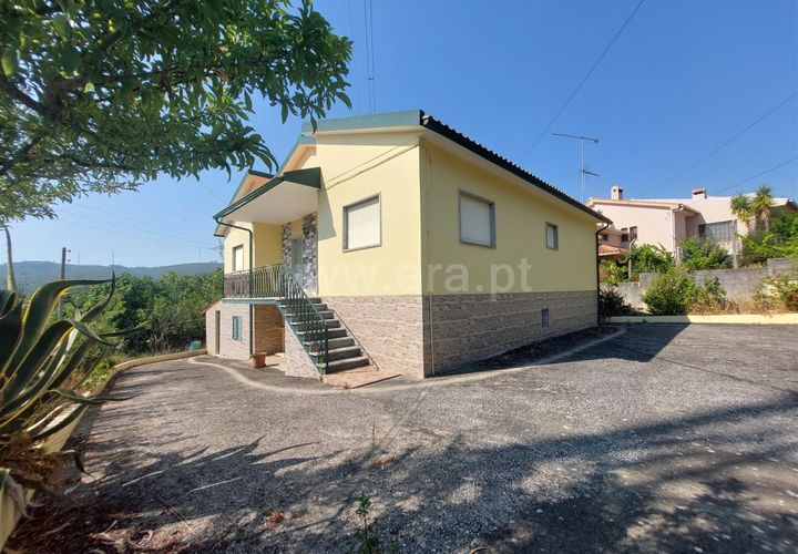 Villa i Leiria, Leiria, Leiria - € 275.000 | Ref: 222250106 - foto 1