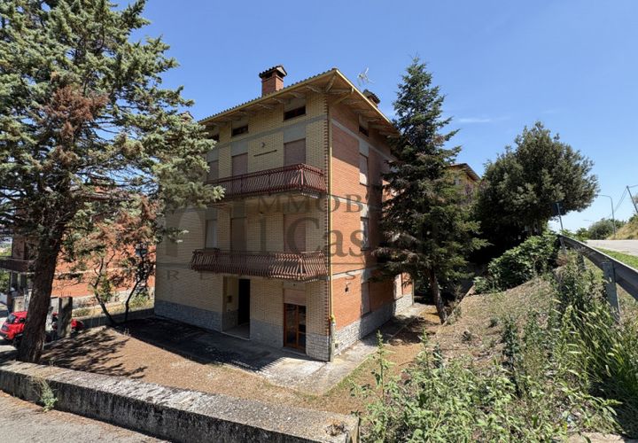 Villa a Piegaro, Perugia, Piegaro - € 220.000 | Ref: Ci286 - foto 1