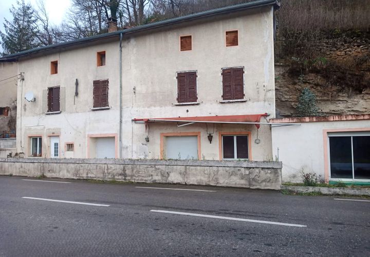 Villa i Saint-Lattier, Isere, Saint-Lattier - € 109.000 | Ref: 1046 - foto 1
