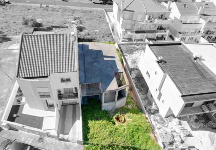 Helårsgrund i Matacaes, Lisbon, Matacaes - € 140.000 | Ref: PTC20250103.5 - foto 1
