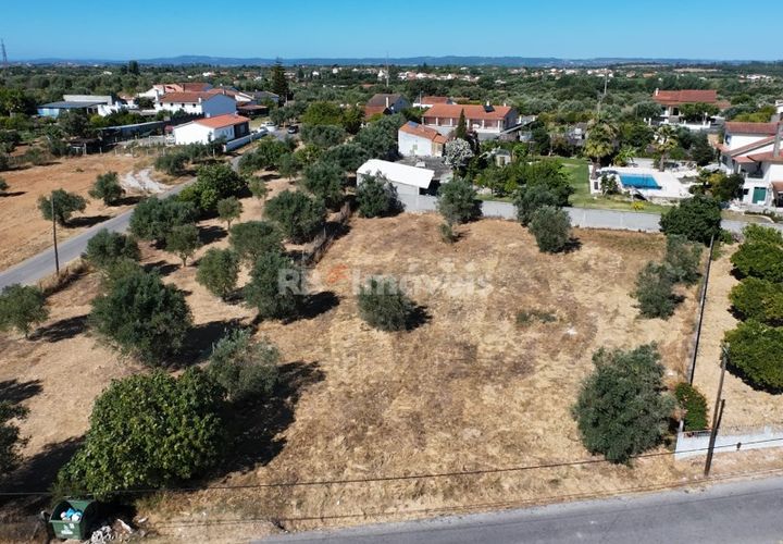 Helårsgrund i Tomar, Santarem, Tomar - € 40.000 | Ref: 01608-25 - foto 1
