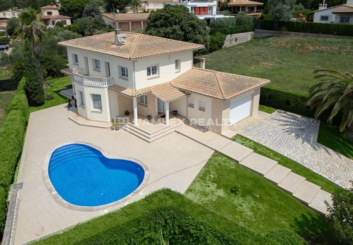 Villa i Platja D'aro, Gerona, Platja D'aro - € 1.250.000 | Ref: 75051 - foto 1
