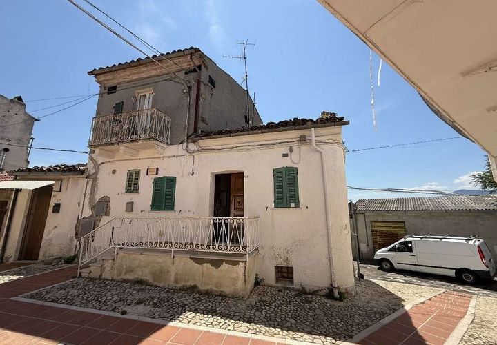 Byhus i Catignano, Pescara, Catignano - € 27.000 | Ref: 2000-573445 - foto 1