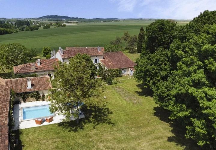 Villa a Angouleme, Charente, Angouleme - € 965.000 | Ref: BVI81848 - foto 1