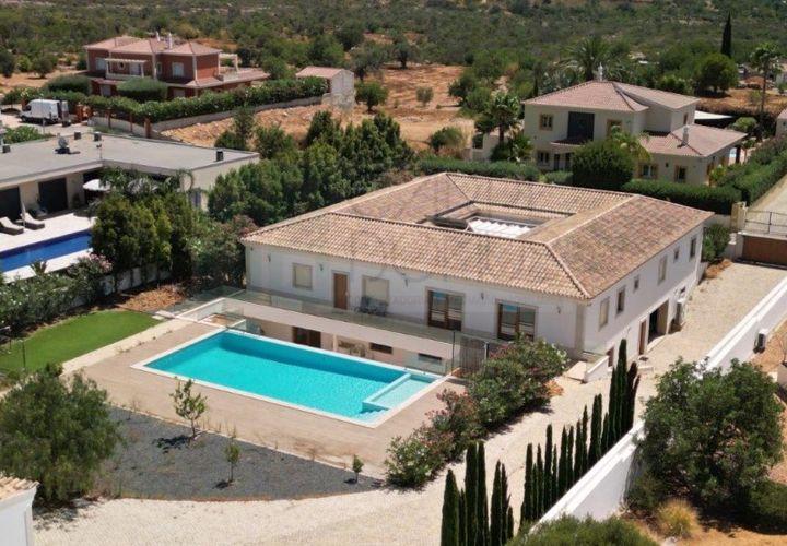 Villa i Quelfes, Faro, Quelfes - € 1 450 000 | Ref: CAS_4149 - foto 1
