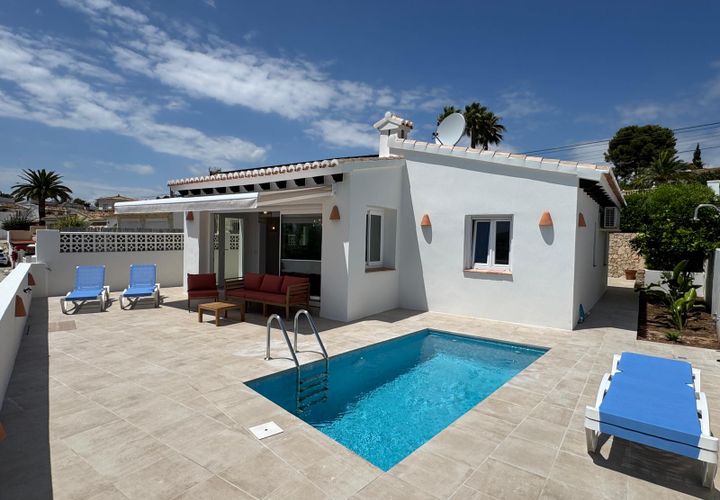 Villa a Moraira, Alicante, Moraira - € 1.600/mes | Ref: VILLA CELESTE - foto 1