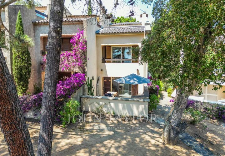 Villa en Lecci, Corse-du-Sud, Lecci - € 695.000 | Ref: V0236PV - photo 1