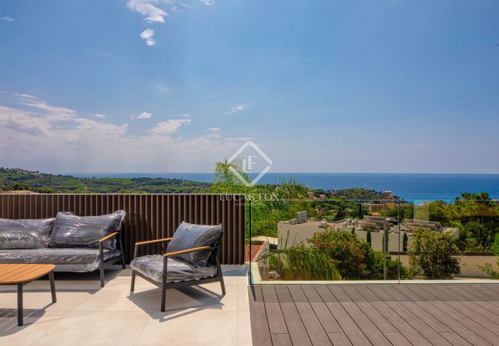 Villa i Lloret De Mar, Gerona, Lloret De Mar - € 1 350 000 | Ref: CBR61733 - foto 1
