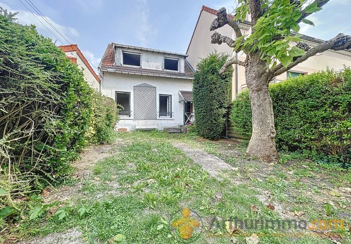 Villa a Nanterre, Hauts-de-Seine, Nanterre - € 499.000 | Ref: 86119558 - foto 1