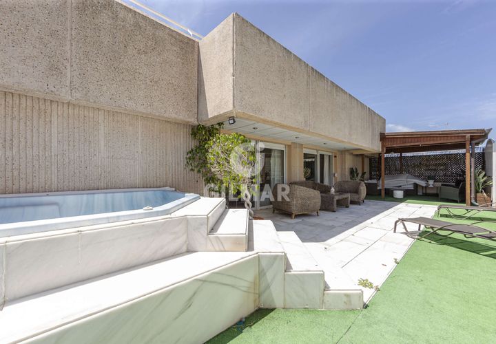Penthouse i Marbella, Malaga, Marbella - € 850 000 | Ref: 212503 - foto 1