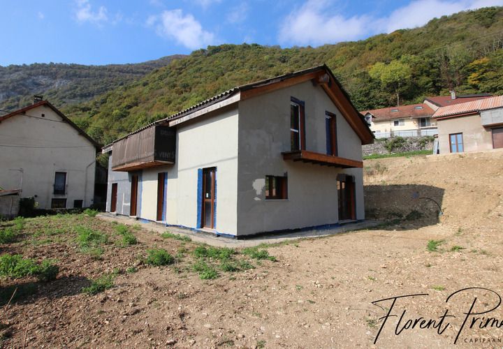Villa a Culoz, Ain, Culoz - € 149.000 | Ref: 340939489453 - foto 1