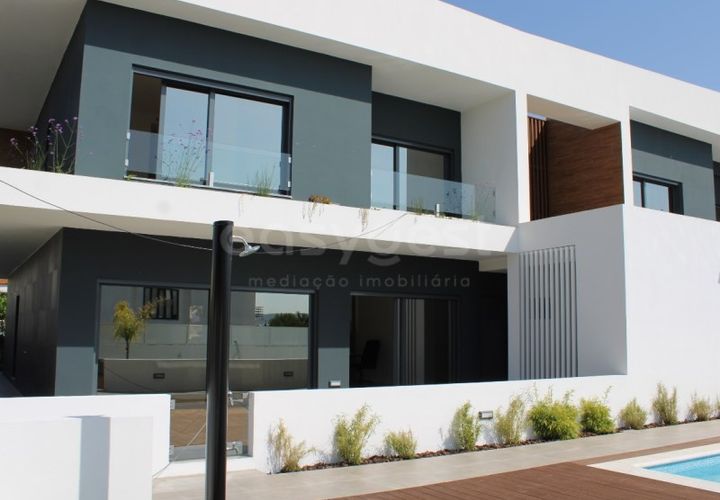 Rækkehus i Loures, Lisbon, Loures - € 797.500 | Ref: PF97740JT - foto 1