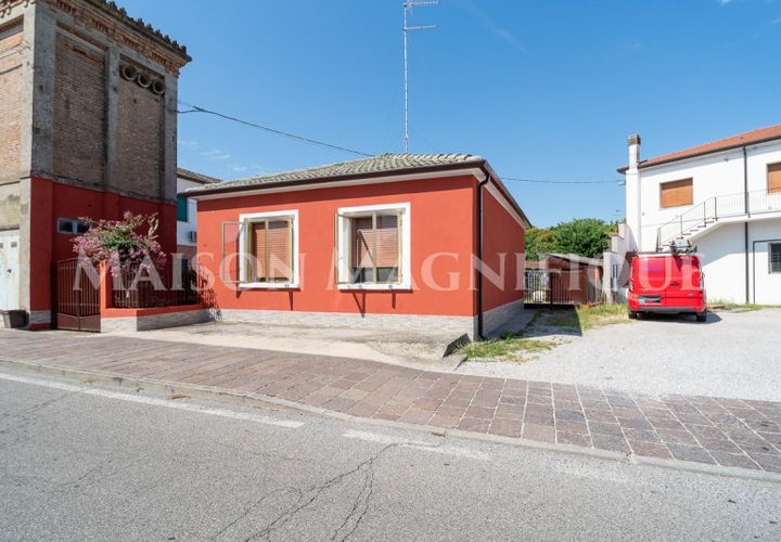Villa a Mesola, Ferrara, Mesola - € 75.000 | Ref: 07VL063 - foto 1