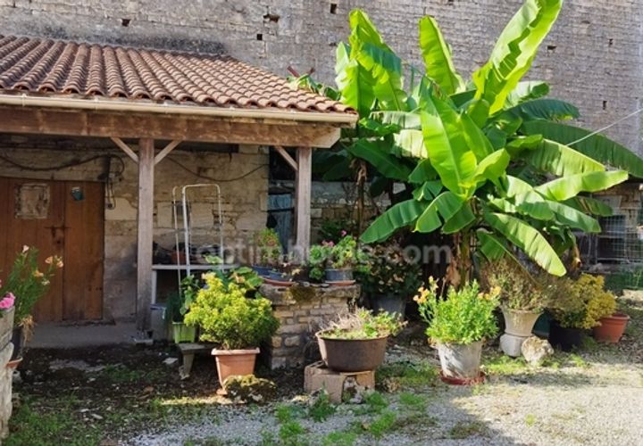 Villa i Courcome, Charente, Courcome - € 116.000 | Ref: 830032577118 - foto 1