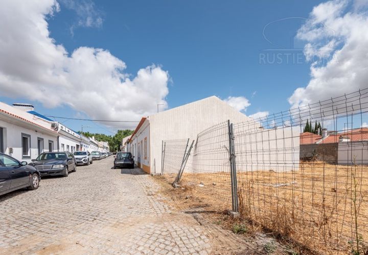 Helårsgrund i Evora, Evora, Evora - € 222.500 | Ref: 2588 - foto 1