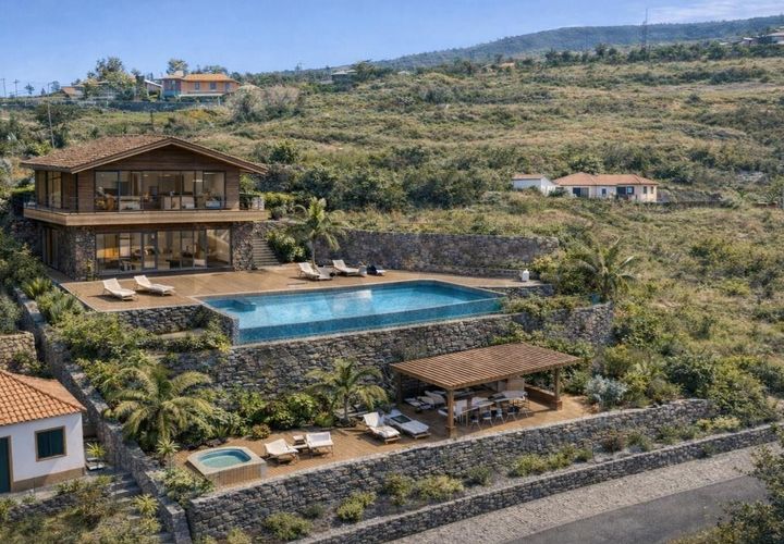 Helårsgrund i Calheta, Madeira, Calheta - € 79.500 | Ref: KWPT-016646 - foto 1