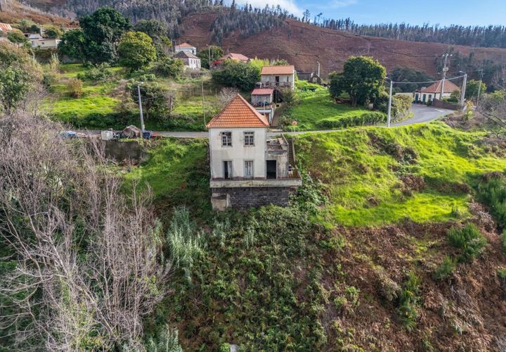 Byhus i Calheta, Madeira, Calheta - € 160.000 | Ref: KWPT-019879 - foto 1
