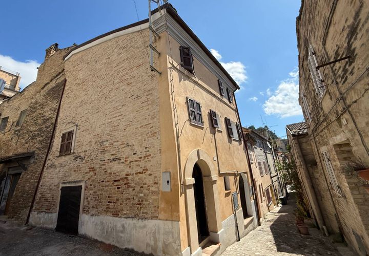 Villa a Fermo, Fermo, Fermo - € 60.000 | Ref: AP66 - foto 1