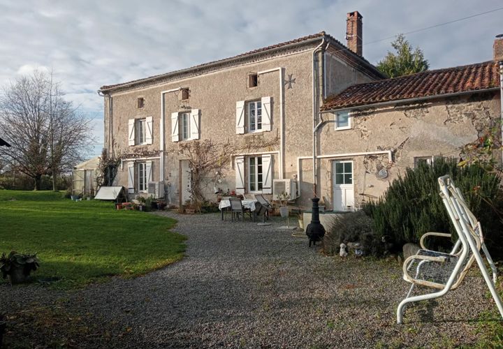 Villa a Chanteloup, Deux-Sevres, Chanteloup - € 450.000 | Ref: BVI81689 - foto 1