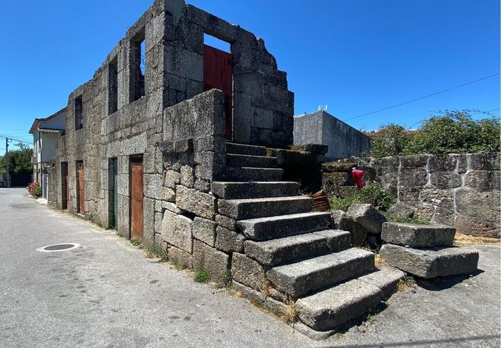 Villa a Tondela, Viseu, Tondela - € 17.000 | Ref: SF-SAFTI:007053 - foto 1