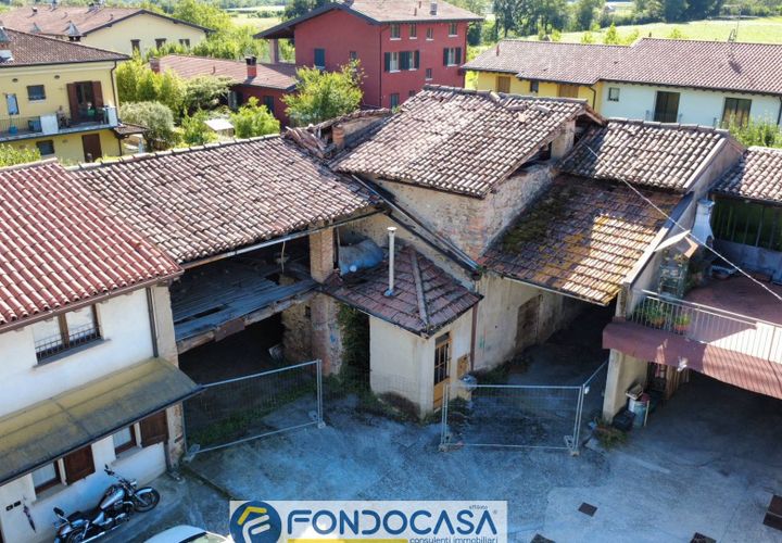 Landejendom i Passirano, Brescia, Passirano - € 159.900 | Ref: cocc.07.ci - foto 1