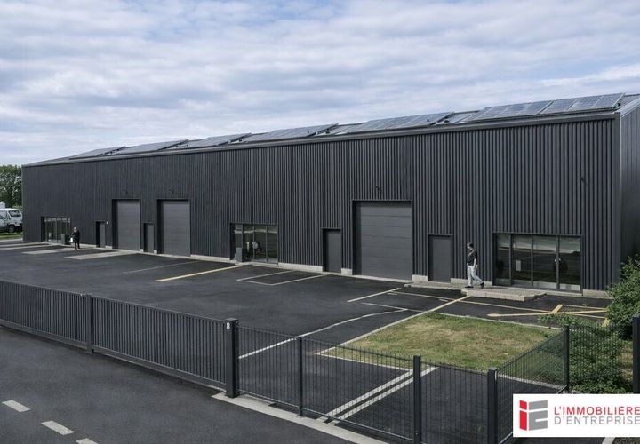 Erhvervsejendom i Rennes, Ille-et-Vilaine, Rennes - € 1.188.000 | Ref: RE2318038_BL - foto 1