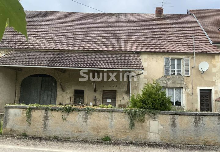 Villa i Dole, Jura, Dole - € 135.000 | Ref: 19111SP - foto 1