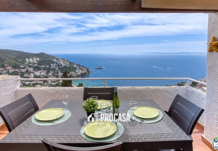 Villa a Roses, Gerona, Roses - € 305.000 | Ref: 3905 - foto 1