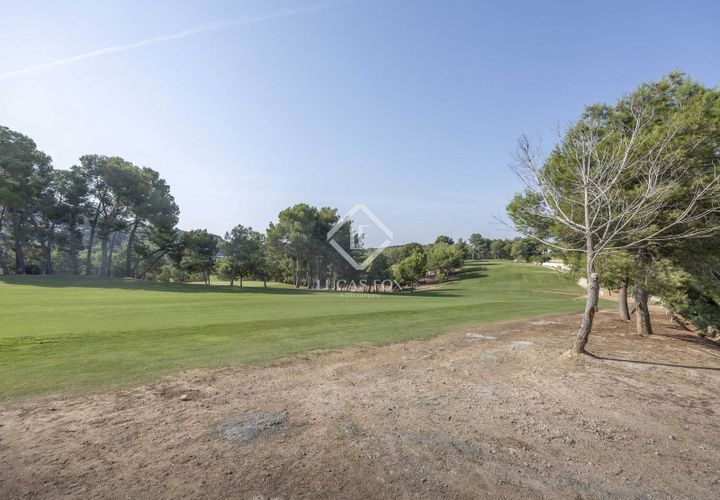 Grond in Chiva, Valencia, Chiva - € 440.000 | Ref: VAL62270 - foto 1