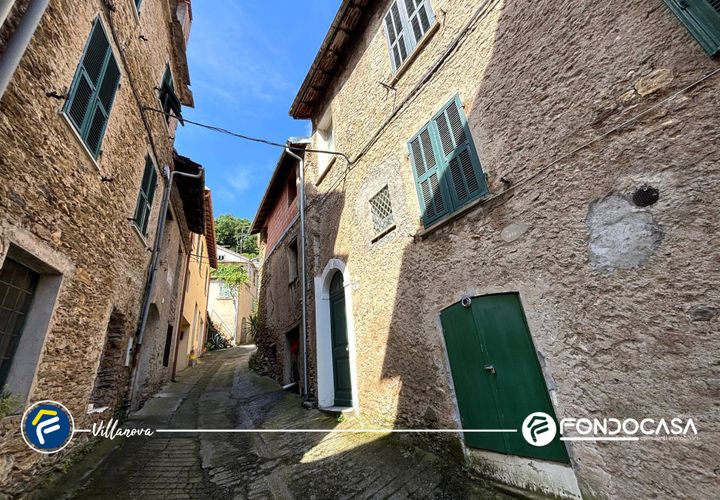 Villa a Pornassio, Imperia, Pornassio - € 59.000 | Ref: F864-221 - foto 1