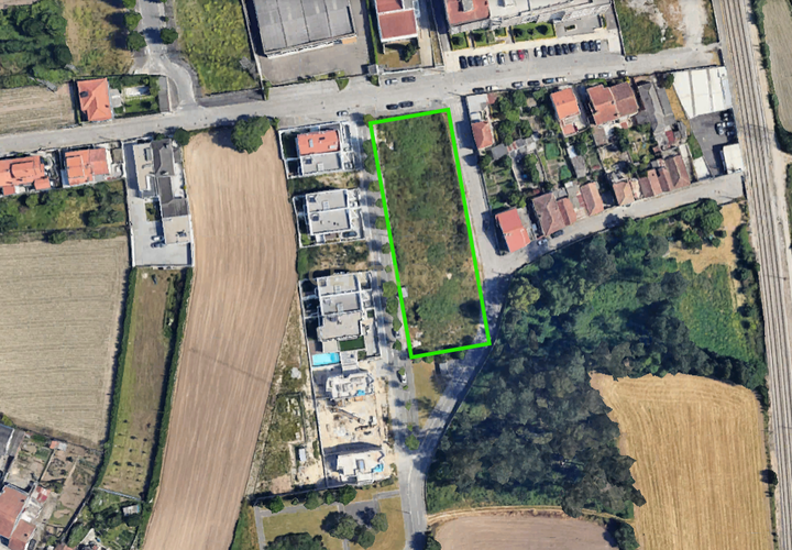 Helårsgrund i Maia, Porto, Maia - € 1.055.000 | Ref: C0466-00295 - foto 1