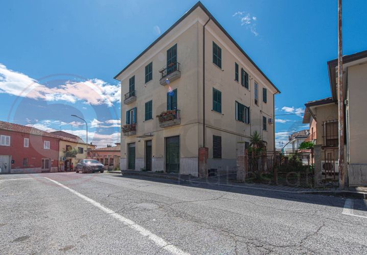 Erhvervsejendom i Ceprano, Frosinone, Ceprano - € 69.000 | Ref: AC99-149-1658 - foto 1