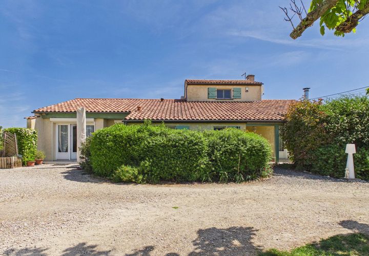 Villa i Ribagnac, Dordogne, Ribagnac - € 392.200 | Ref: BVI81882 - foto 1