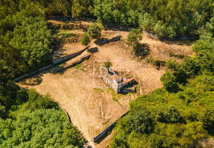 Ruinere i Sande e Sao Lourenco do Douro, Porto, Sande e Sao Lourenco do Douro - € 165.000 | Ref: DSPMCANAV47 - foto 1