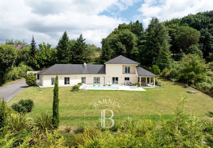 Villa em Pau, Pyrenees-Atlantiques, Pau - € 720.000 | Ref: M1730 - foto 1