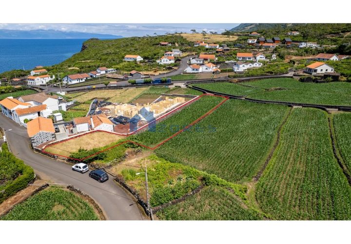 Tomt i Prainha, Pico, Prainha - € 35 000 | Ref: AZO1-0247 - foto 1
